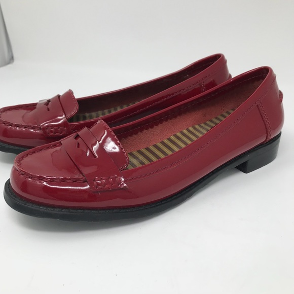 Gianni Bini Shoes - GIANNI BINI RED PATENT LEATHER LOAFERS